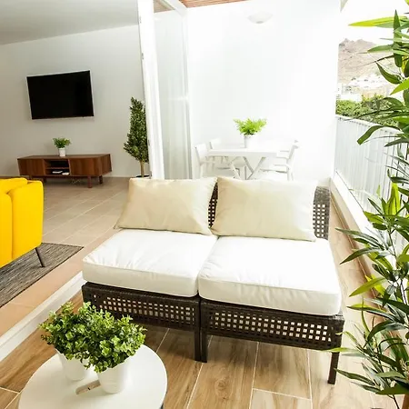 Tenerife Views Apartment *